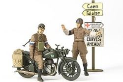 Tamiya British BSA M20 Motorcycle - w/Military Police Set